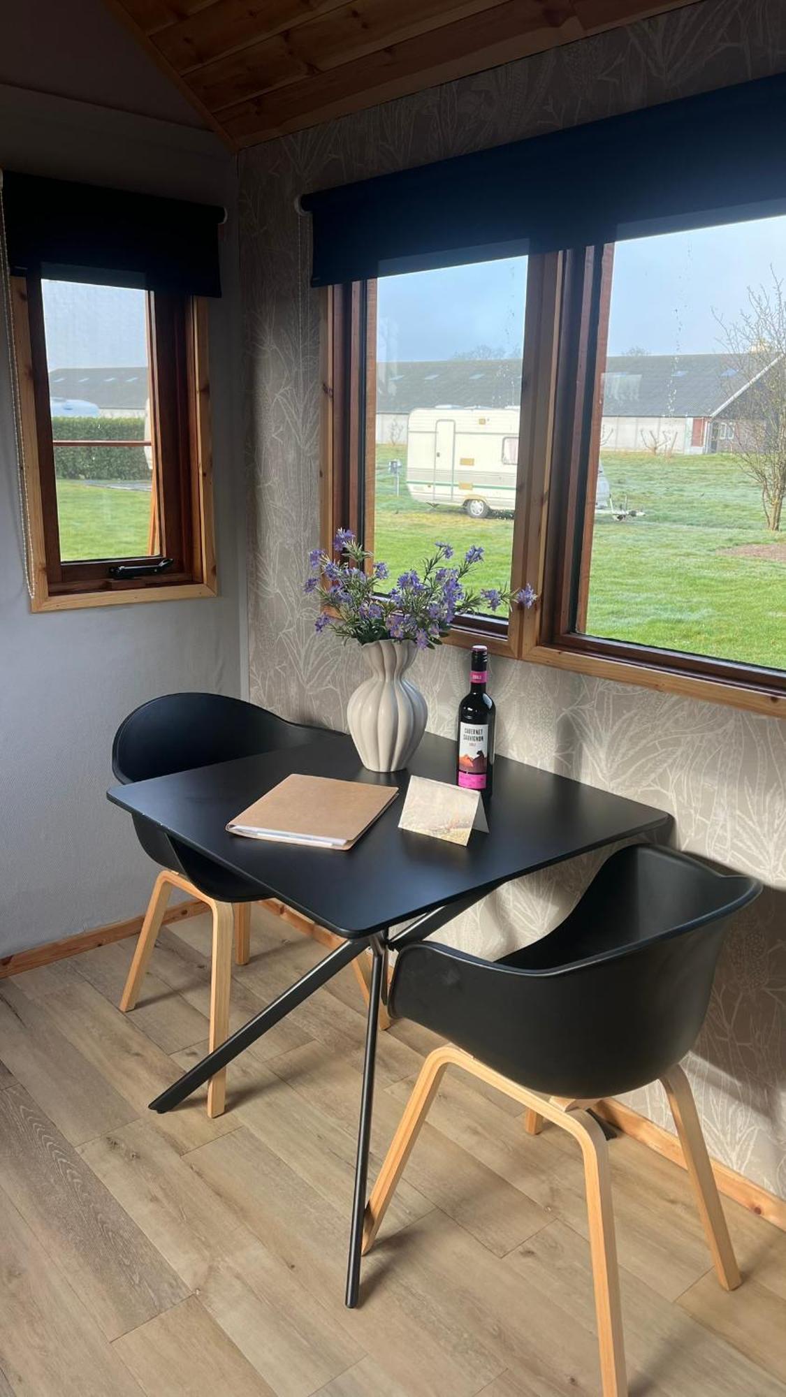 Tinyhouse Giethoornヴィラ エクステリア 写真
